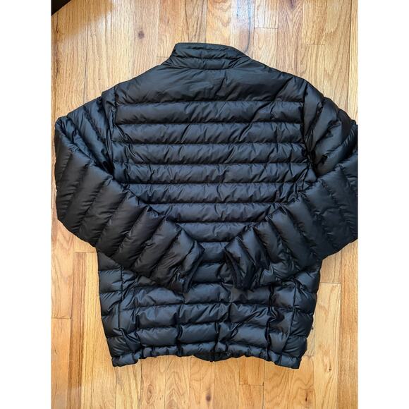 Patagonia Down Puffer Jacket Men's Medium Black Quilted Full Zip Pocket Sweater - Picture 4 of 4